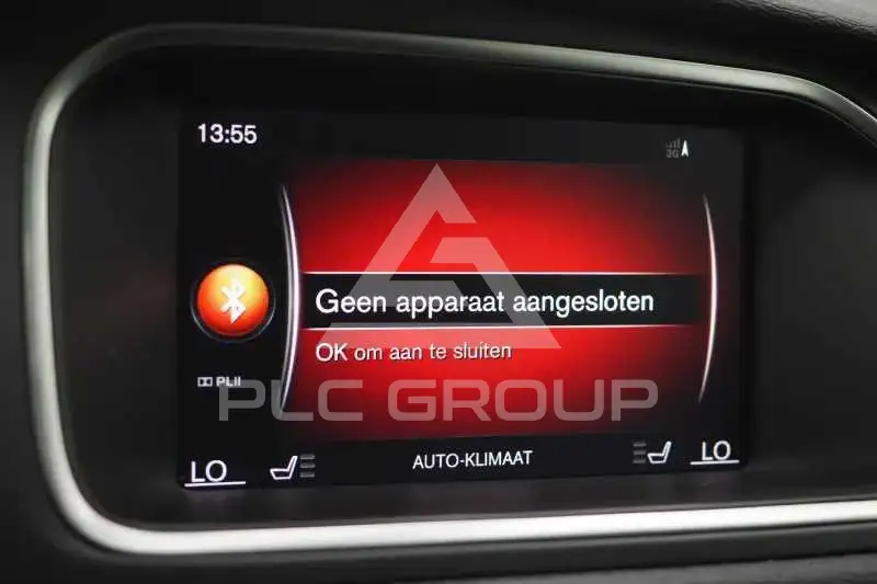 2019 Volvo V40
