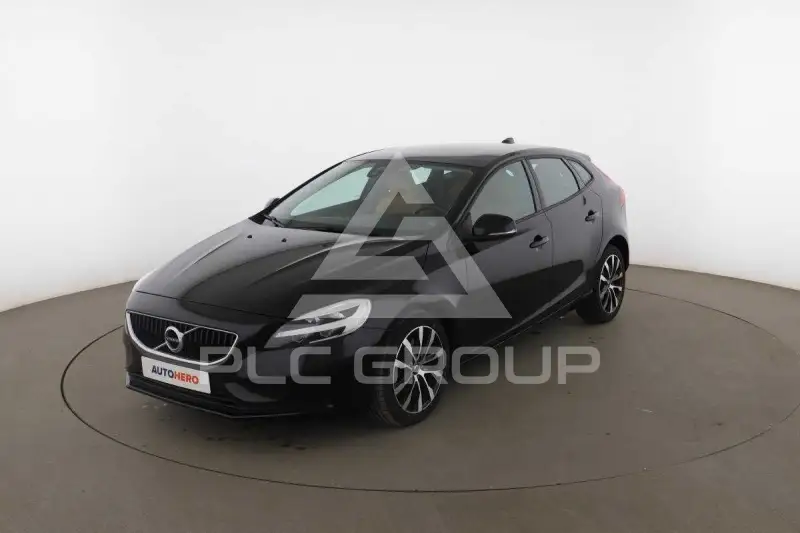 2019 Volvo V40