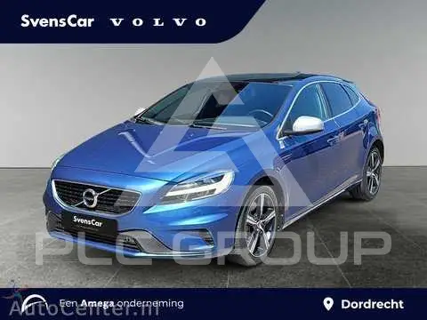 2019 Volvo V40