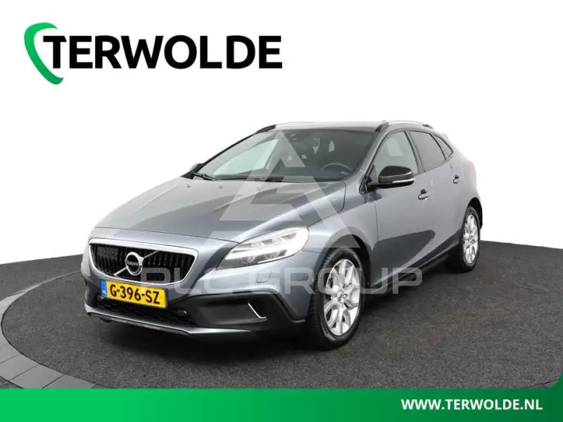 2019 Volvo V40