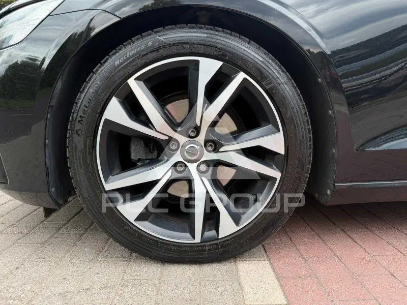 2019 Volvo V60