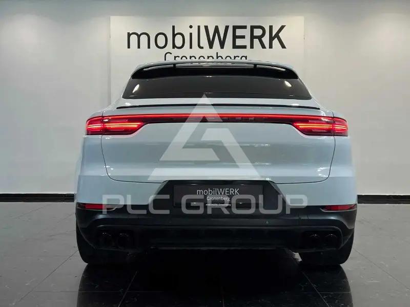 2019 Porsche CAYENNE