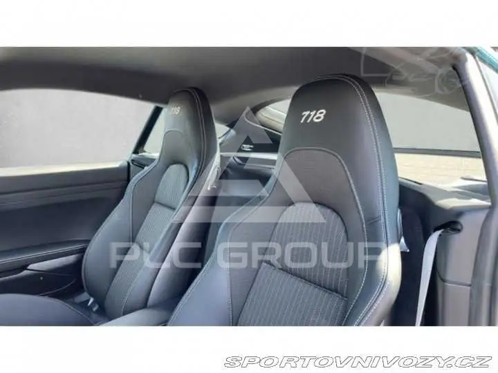 2019 Porsche Cayman
