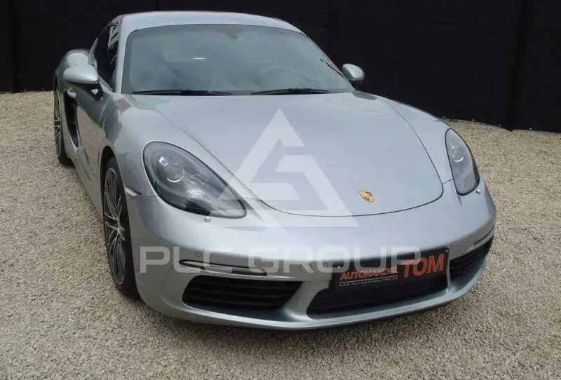 2019 Porsche Cayman