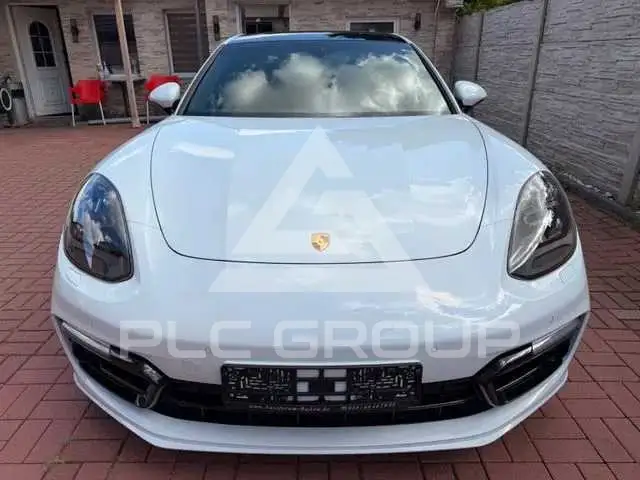 2019 Porsche Panamera