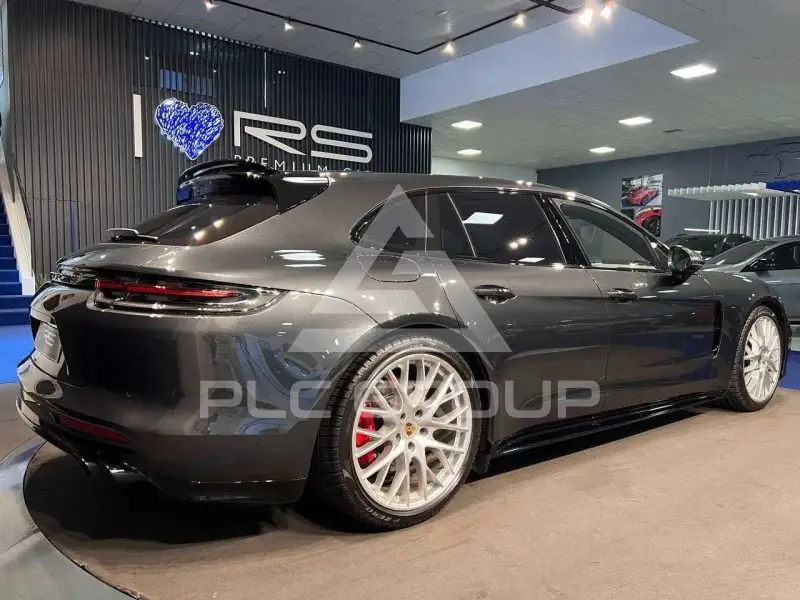 2019 Porsche Panamera