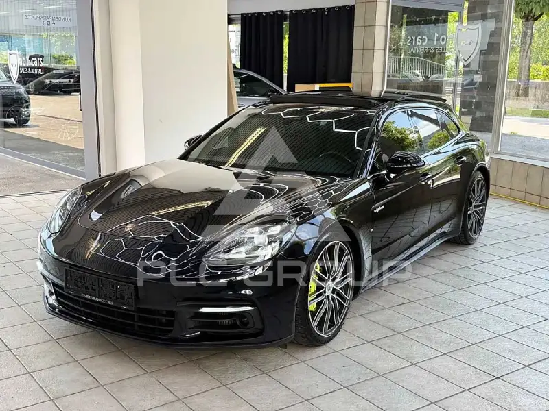 2019 Porsche Panamera