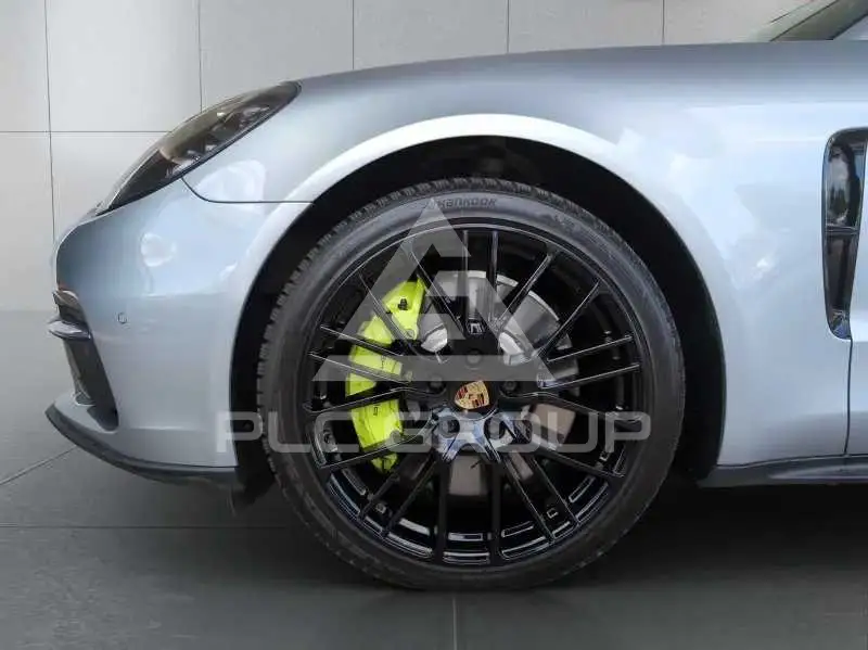 2019 Porsche Panamera