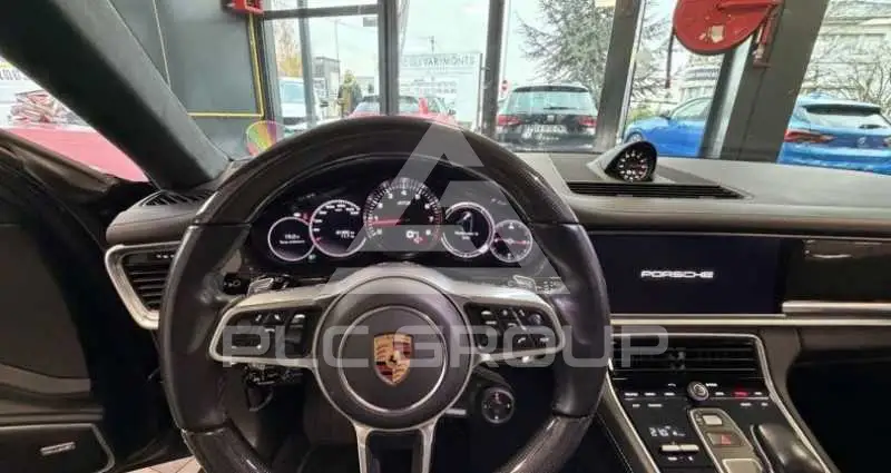 2019 Porsche Panamera