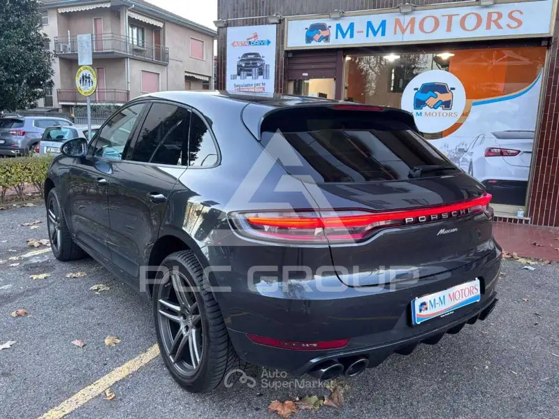 2019 Porsche MACAN