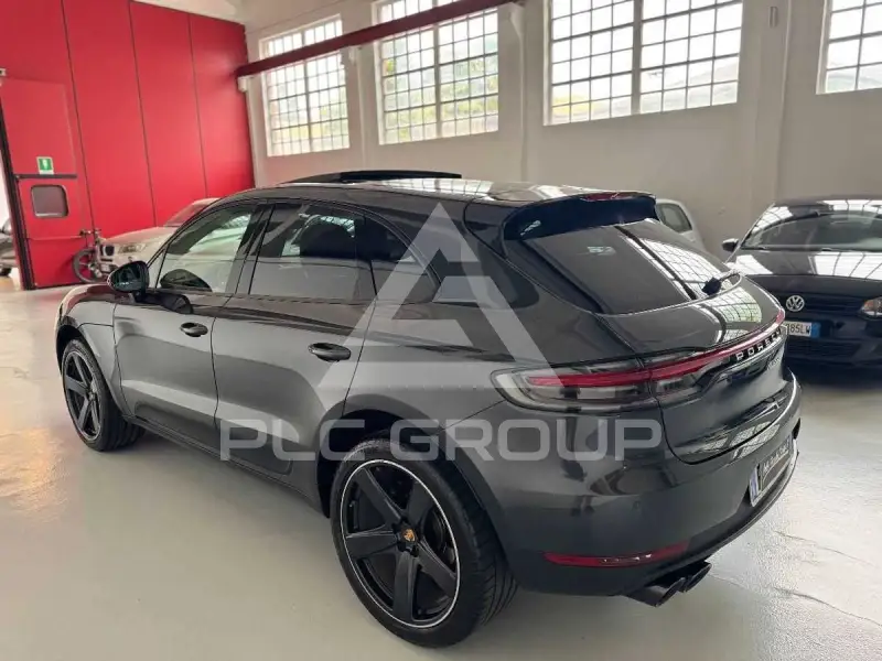 2019 Porsche MACAN