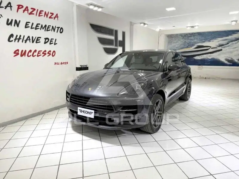 2019 Porsche MACAN