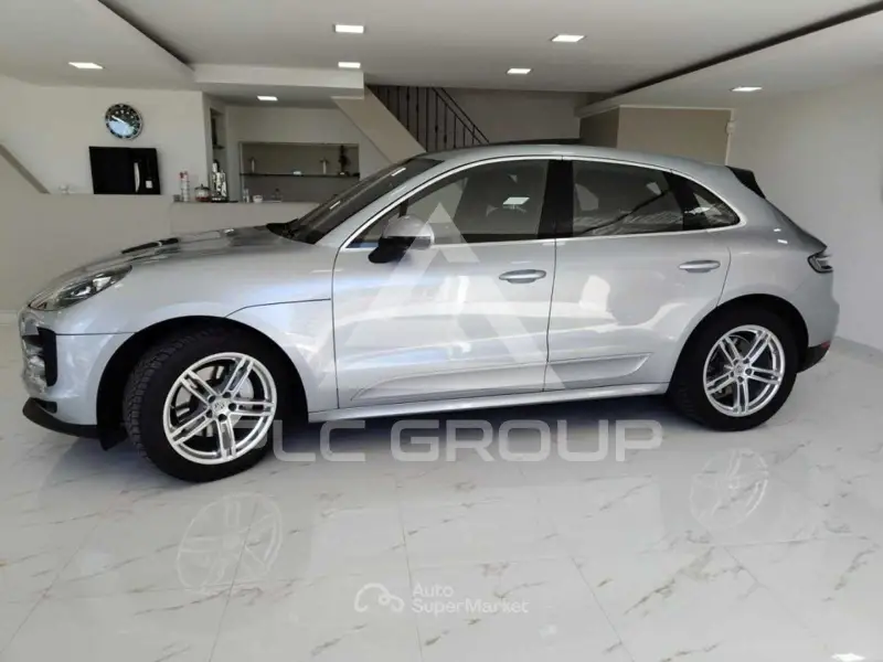 2019 Porsche MACAN