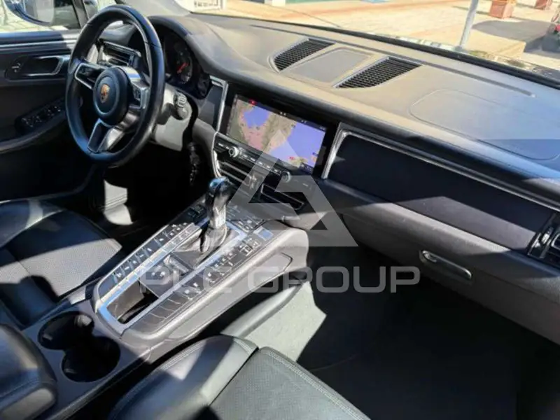 2019 Porsche MACAN