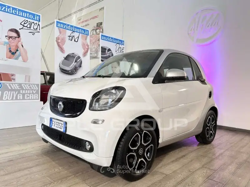 2019 Smart FORTWO