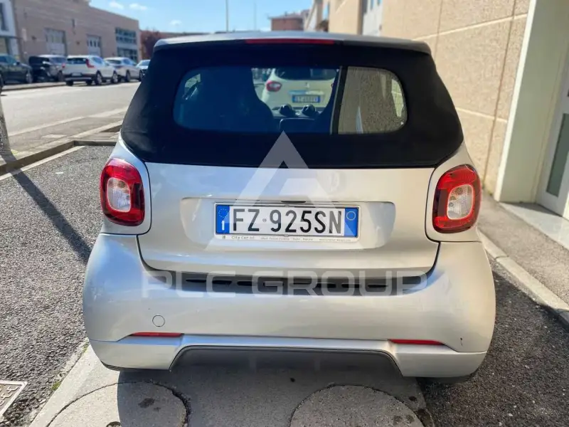 2019 Smart FORTWO
