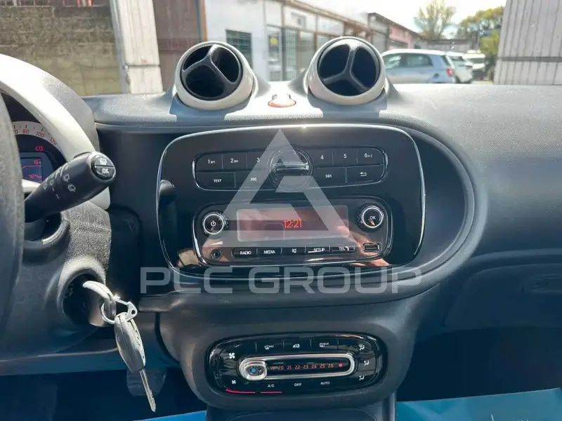 2019 Smart FORTWO