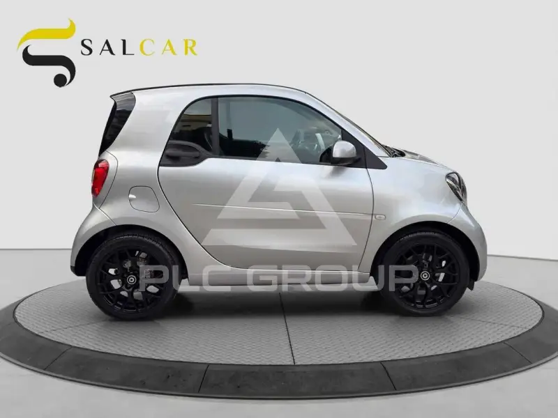 2019 Smart FORTWO