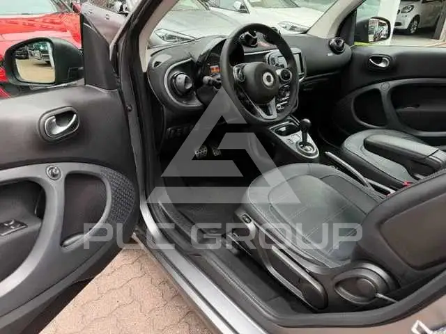 2019 Smart FORTWO