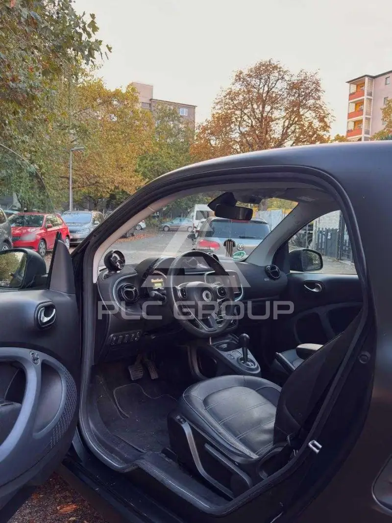 2019 Smart FORTWO
