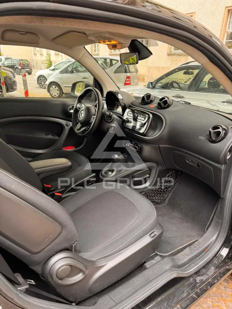 2019 Smart FORTWO