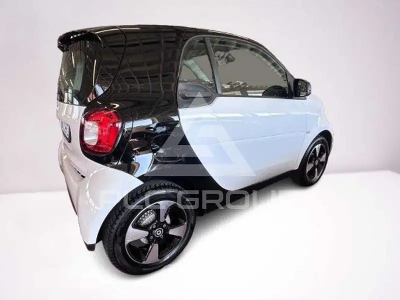 2019 Smart FORTWO