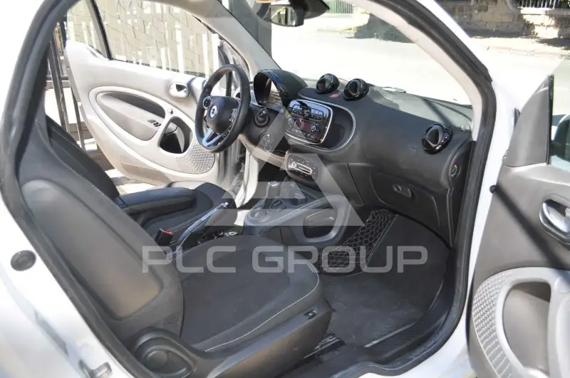 2019 Smart FORTWO