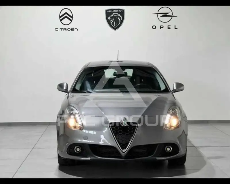 2019 Alfa Romeo Giulia
