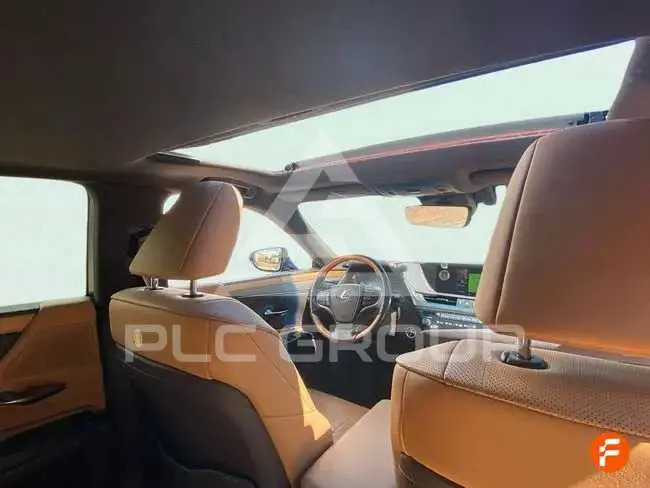 2019 Lexus ES