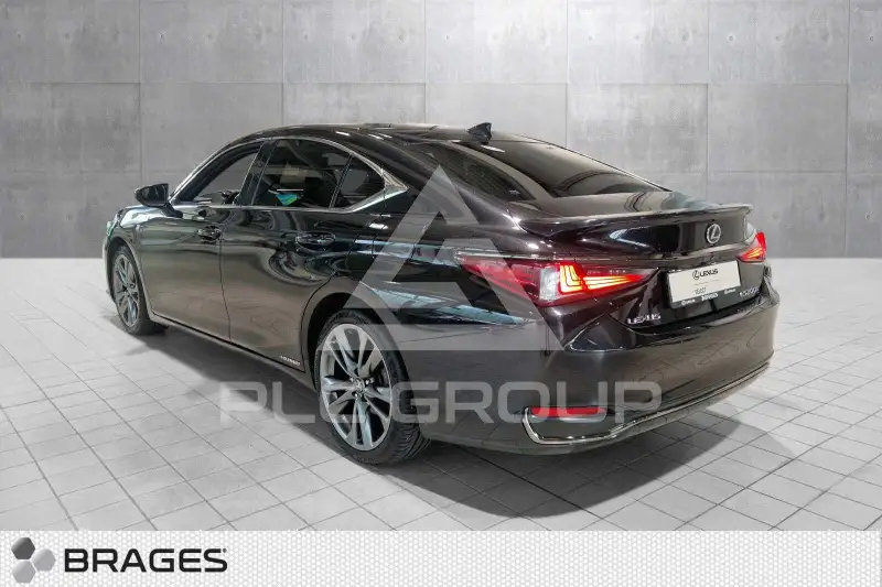 2019 Lexus ES