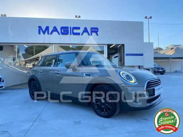 2019 Mini COOPER