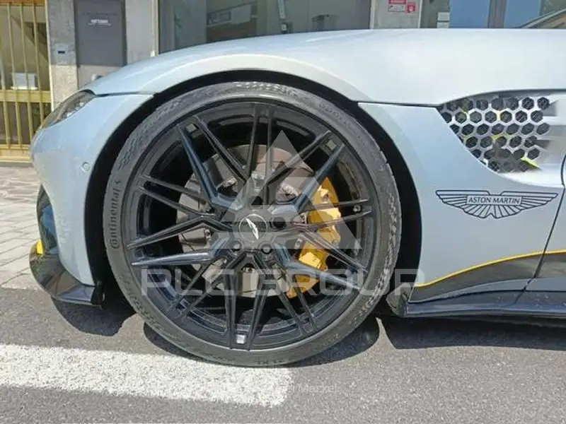 2019 Aston Martin V12