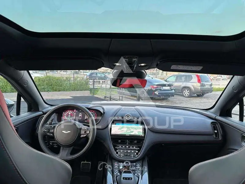 2019 Aston Martin DBX