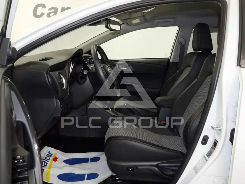 2019 Toyota AURIS