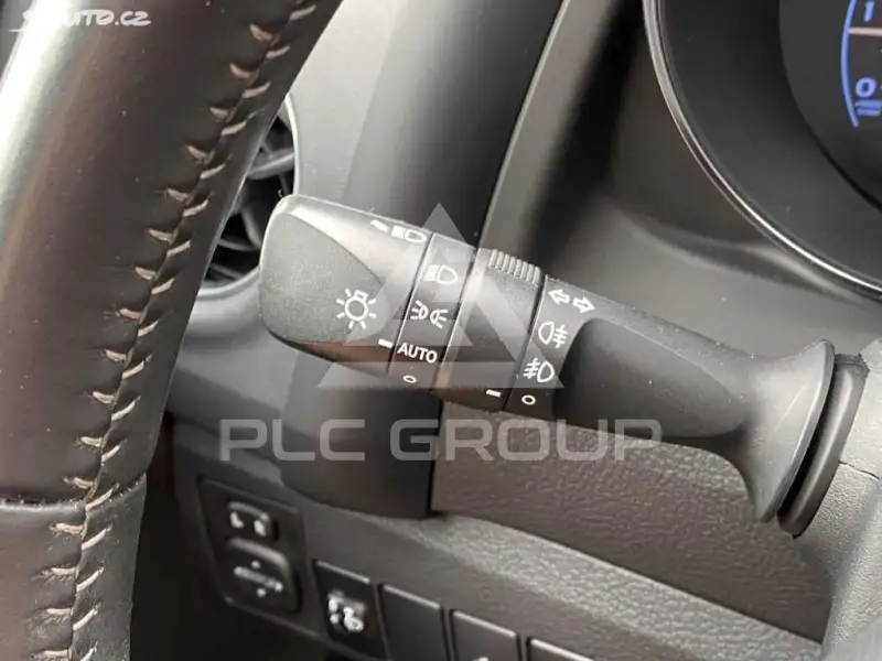 2019 Toyota AURIS