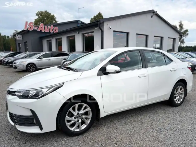 2019 Toyota COROLLA
