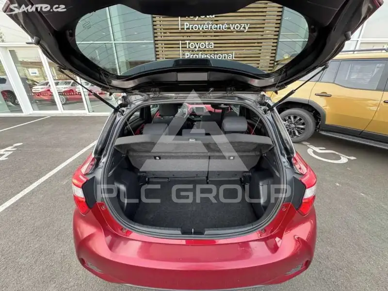2019 Toyota YARIS