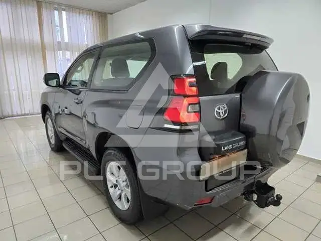 2019 Toyota LAND CRUISER