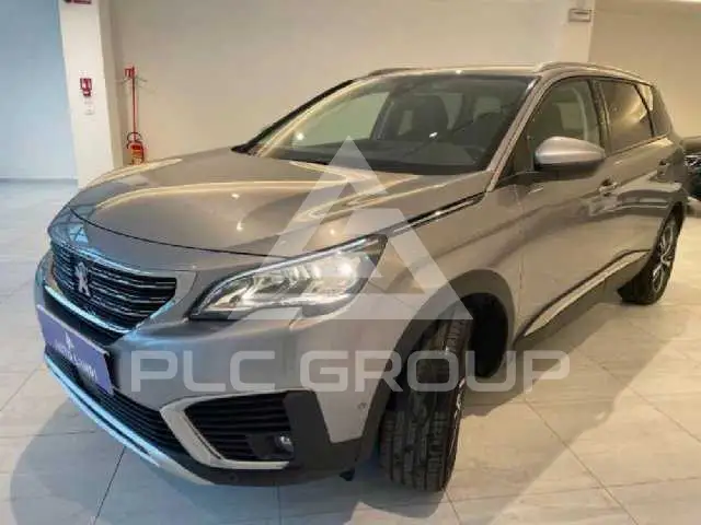 2019 Peugeot 5008