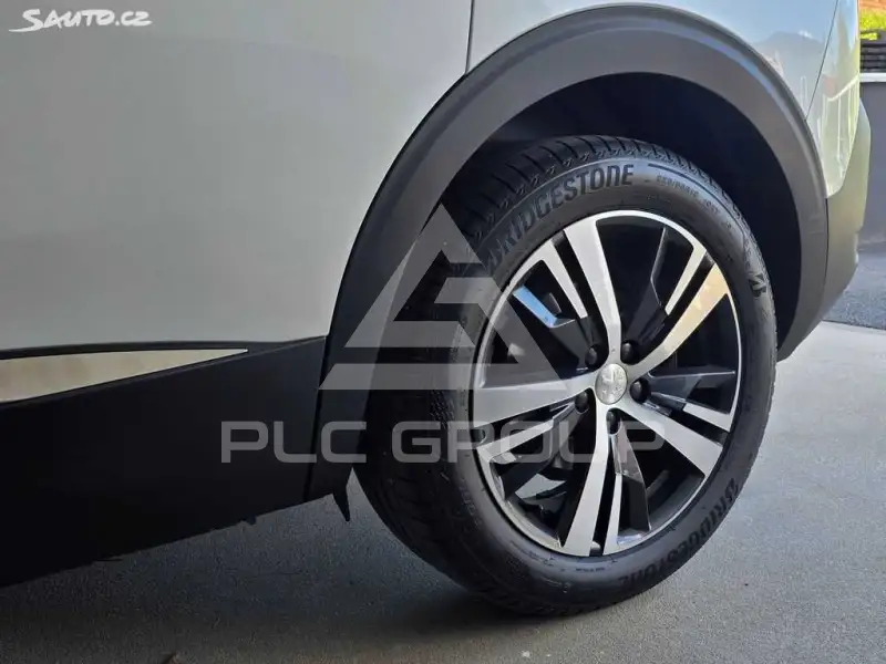 2019 Peugeot 5008