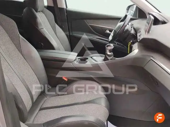 2019 Peugeot 5008