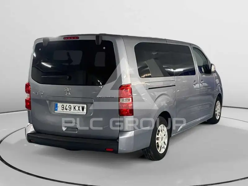 2019 Peugeot Traveller