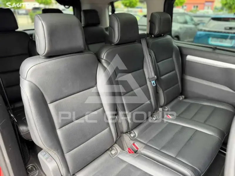 2019 Peugeot Traveller