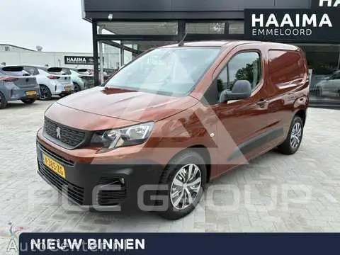 2019 Peugeot Partner