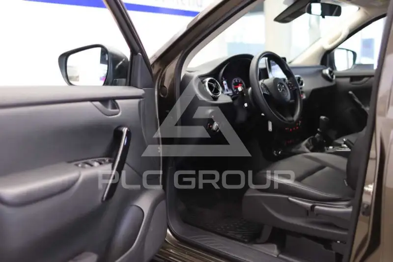 2019 Mercedes Benz X