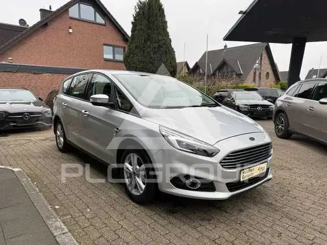 2019 Ford S-Max