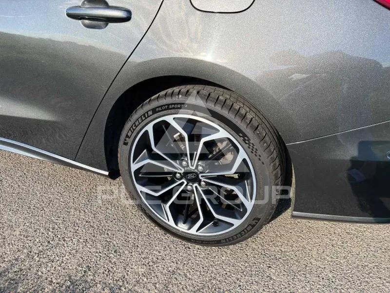 2019 Ford FOCUS