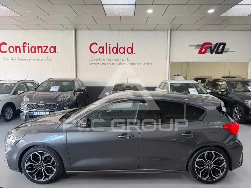 2019 Ford FOCUS