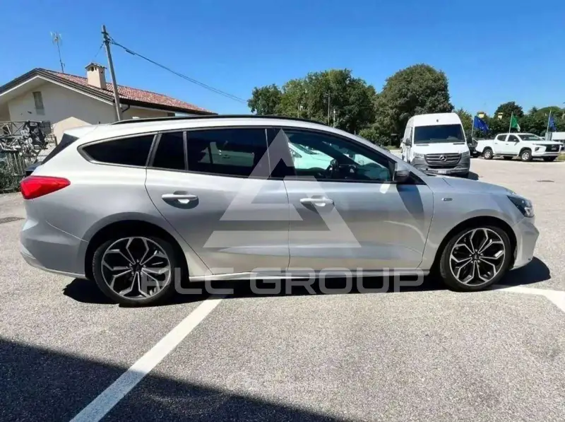 2019 Ford FOCUS