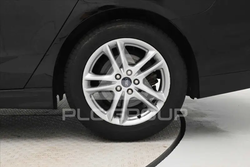 2019 Ford Mondeo